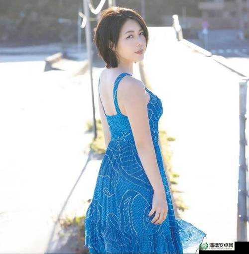 黄色 AV 无码乱伦：家庭伦理的扭曲与沉沦