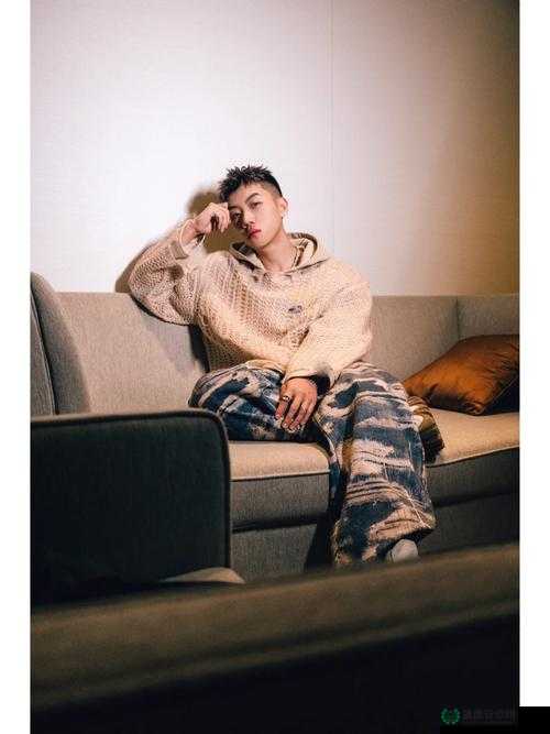 仙踪林 19 岁大陆 RAPPER 潮水老狼的独特音乐之旅