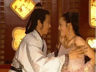 亚洲老女人爱爱动态：打破年龄界限的激情之舞