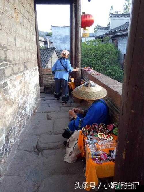 小流和全村老奶奶之间有着怎样不为人知的故事？快来一探究竟